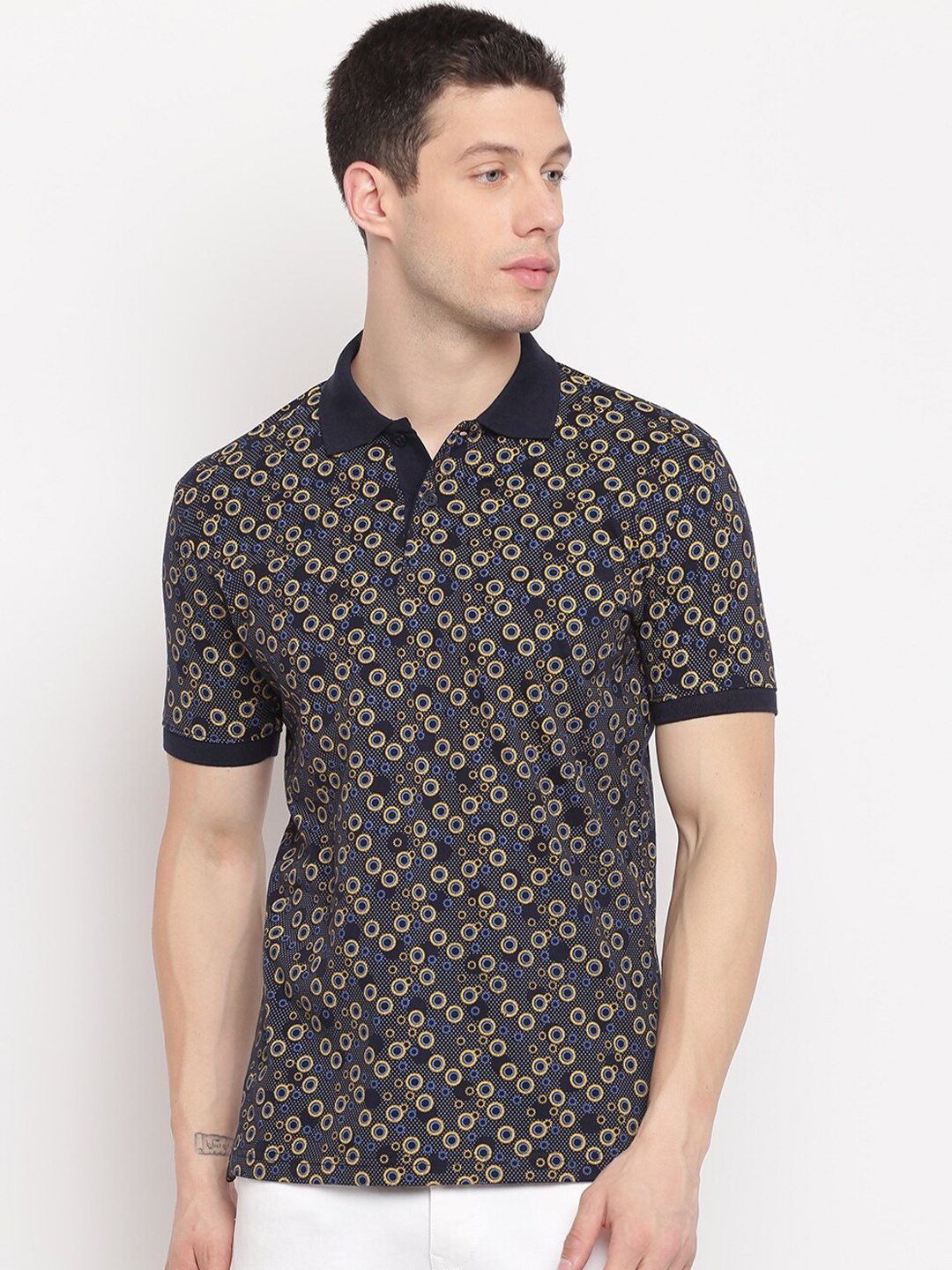 

Richlook Men Navy Blue Floral Printed Polo Collar T shirt