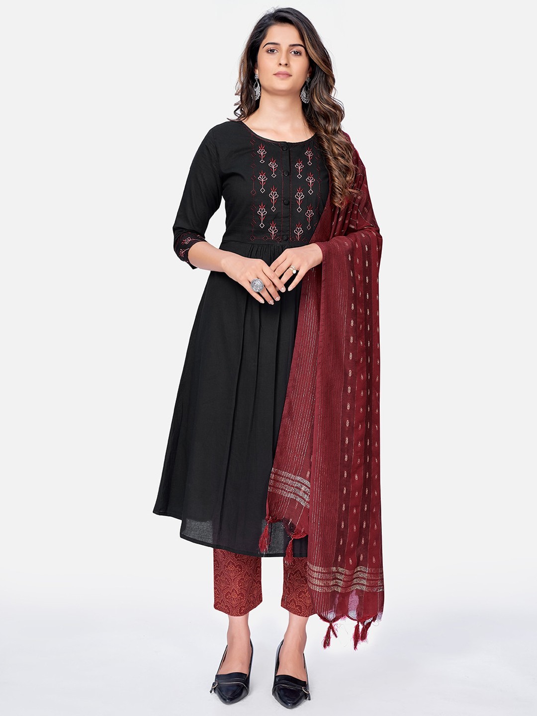 

Vbuyz Women Black Ethnic Motifs Embroidered Empire Kurta with Trousers & With Dupatta