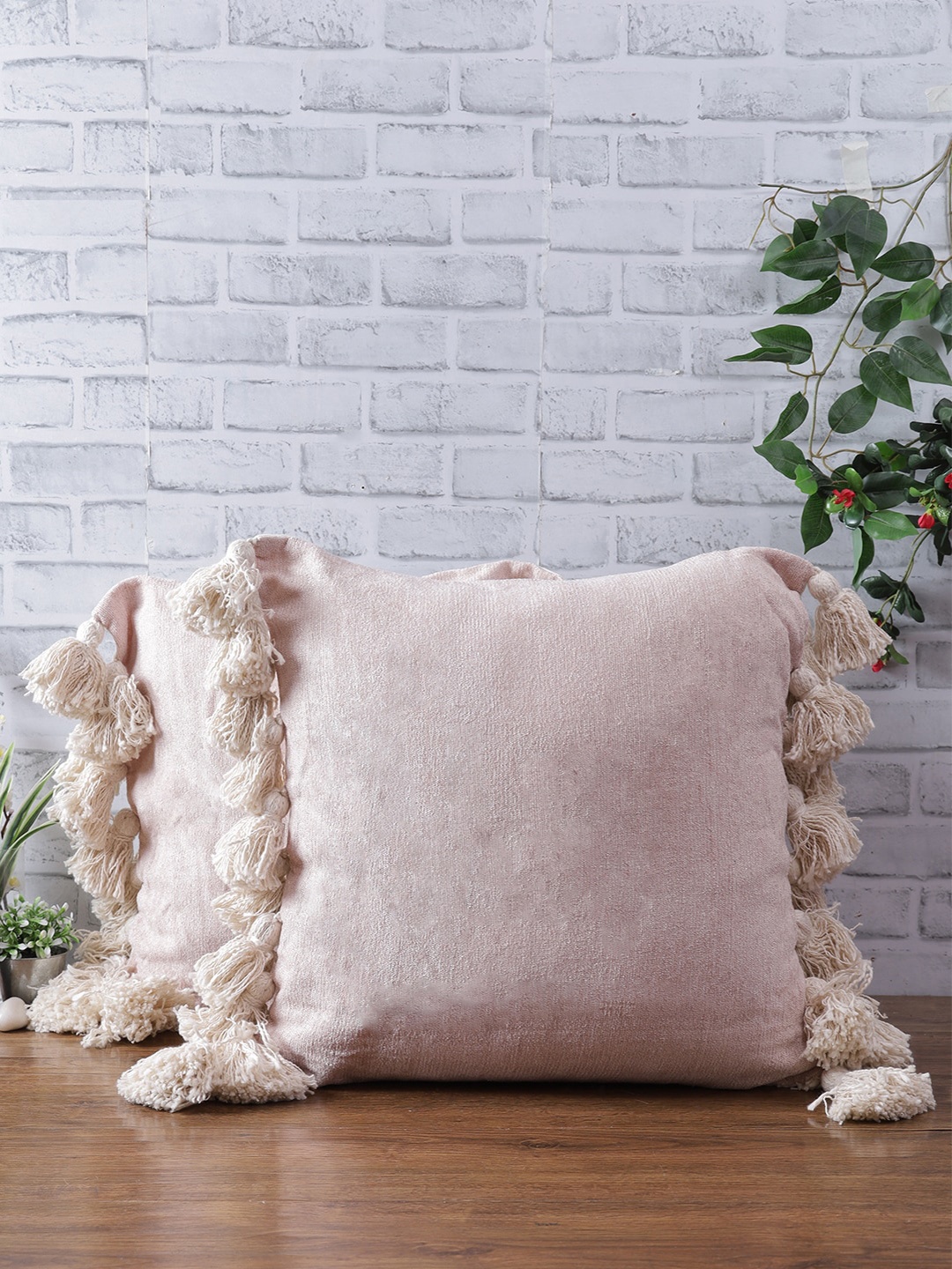 

eyda Set Of 2 Pink & Cream-Coloured Square Cushion Covers