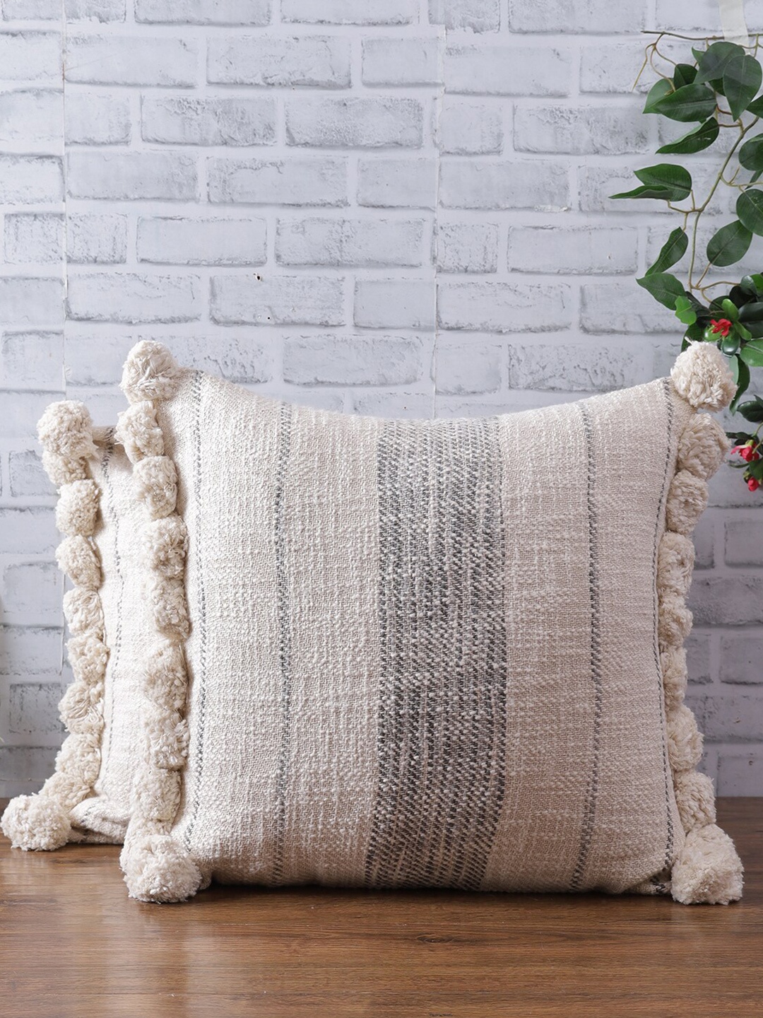 

eyda Cream & Black Set of 2 Embroidered Square Cushion Covers