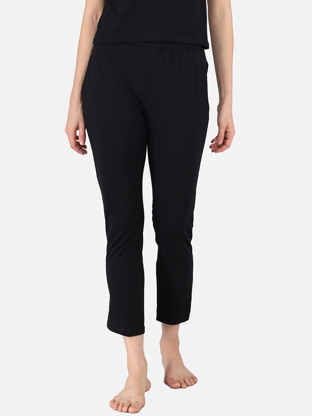 

The Dry State Women Black Solid Cotton Lounge Pants