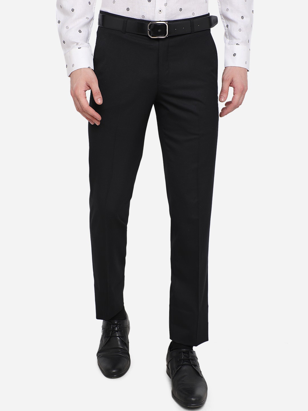 

METAL Men Black Textured Slim Fit Formal Trousers
