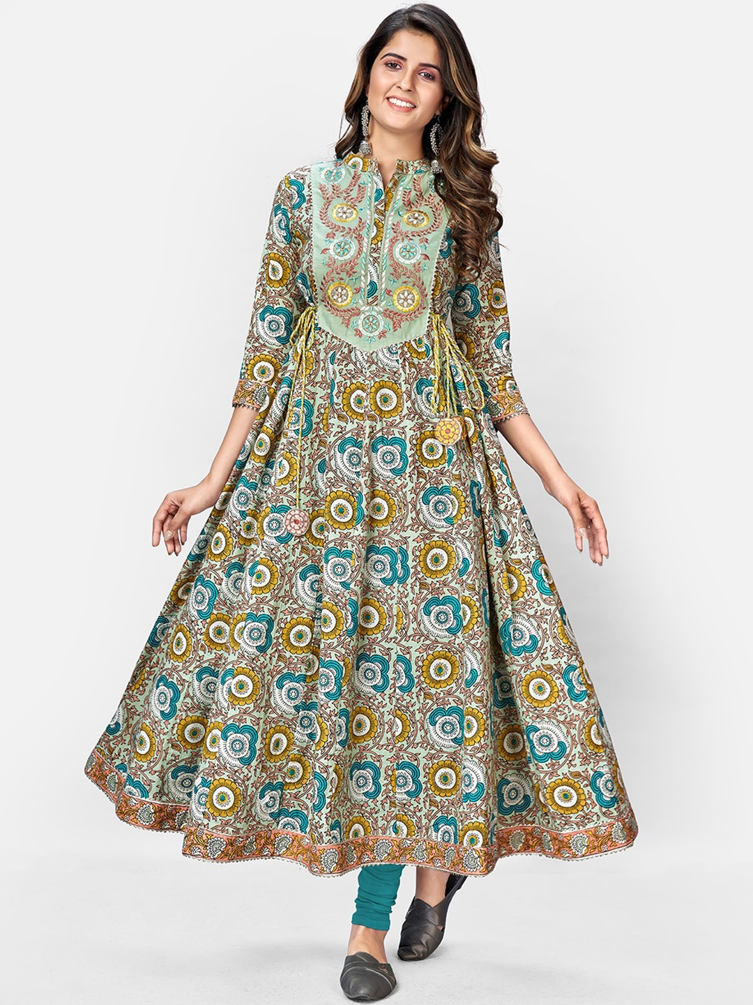

Vbuyz Women Multi Floral Embroidered Cotton Anarkali Kurta
