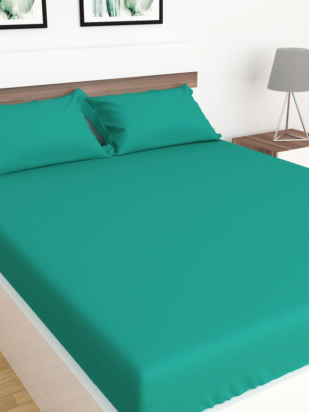 

Home Centre Colour Connect Solid 3-Piece King Bedsheet Set, Green