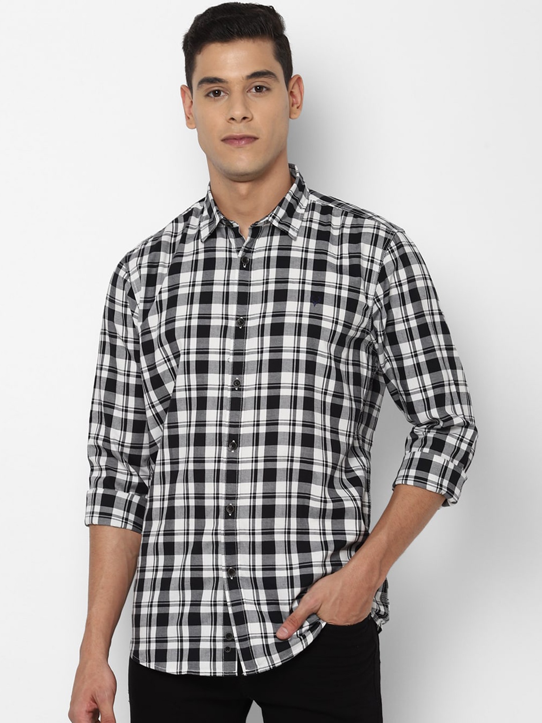 

Allen Solly Sport Men Black Checked Casual Shirt