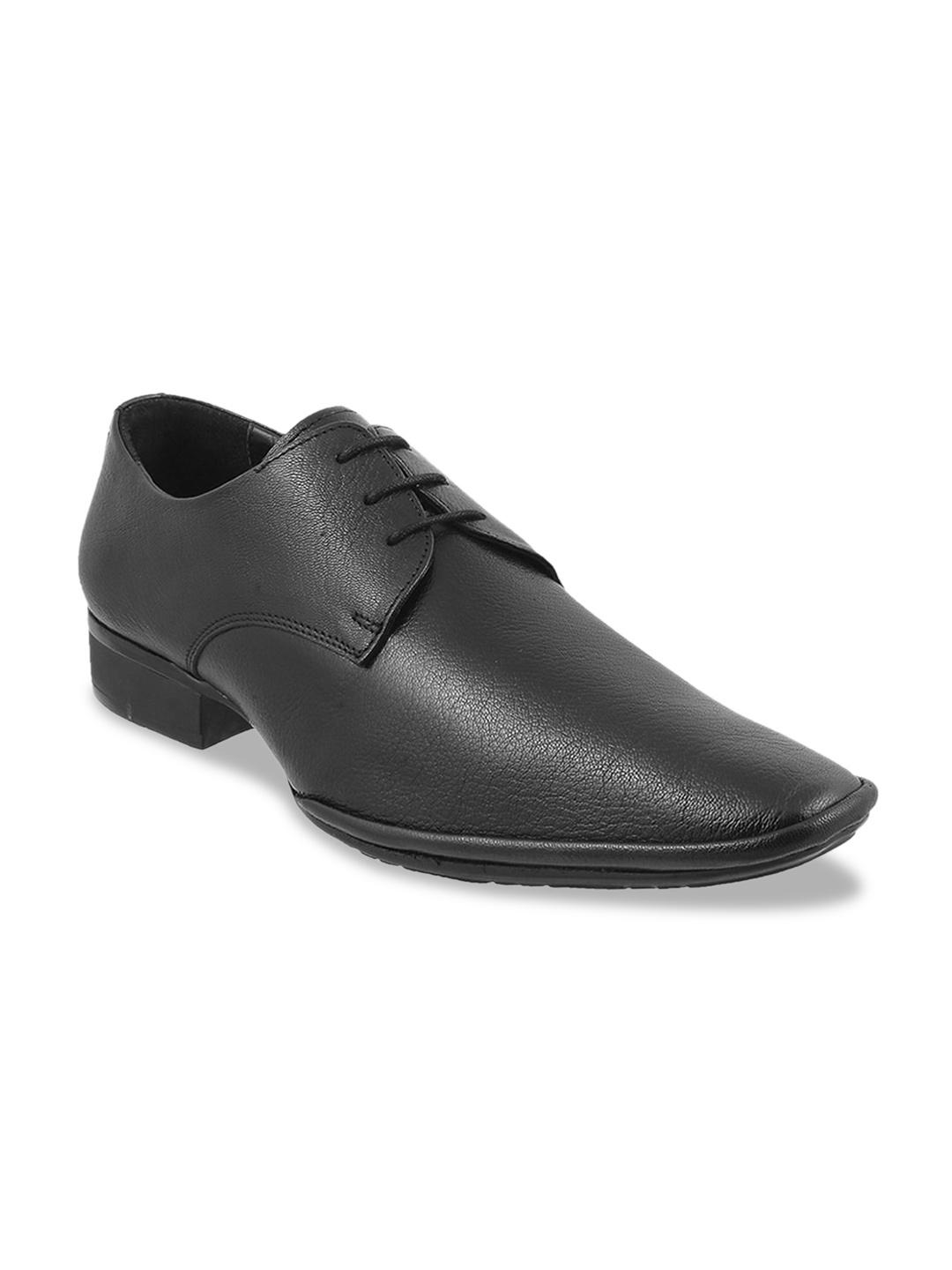 

Mochi Men Black Solid Leather Formal Derbys