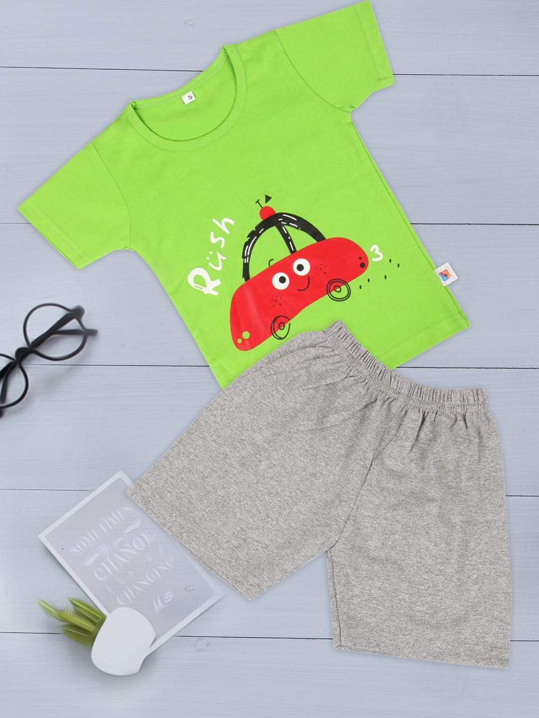 Fashitale Kids Green & Grey Printed Pure Cotton T-shirt with Shorts