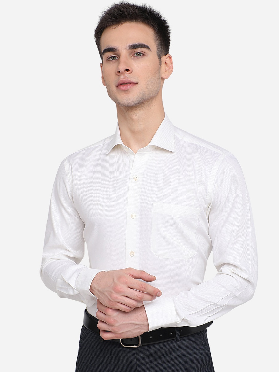 

METAL Men White Slim Fit Cotton Formal Shirt