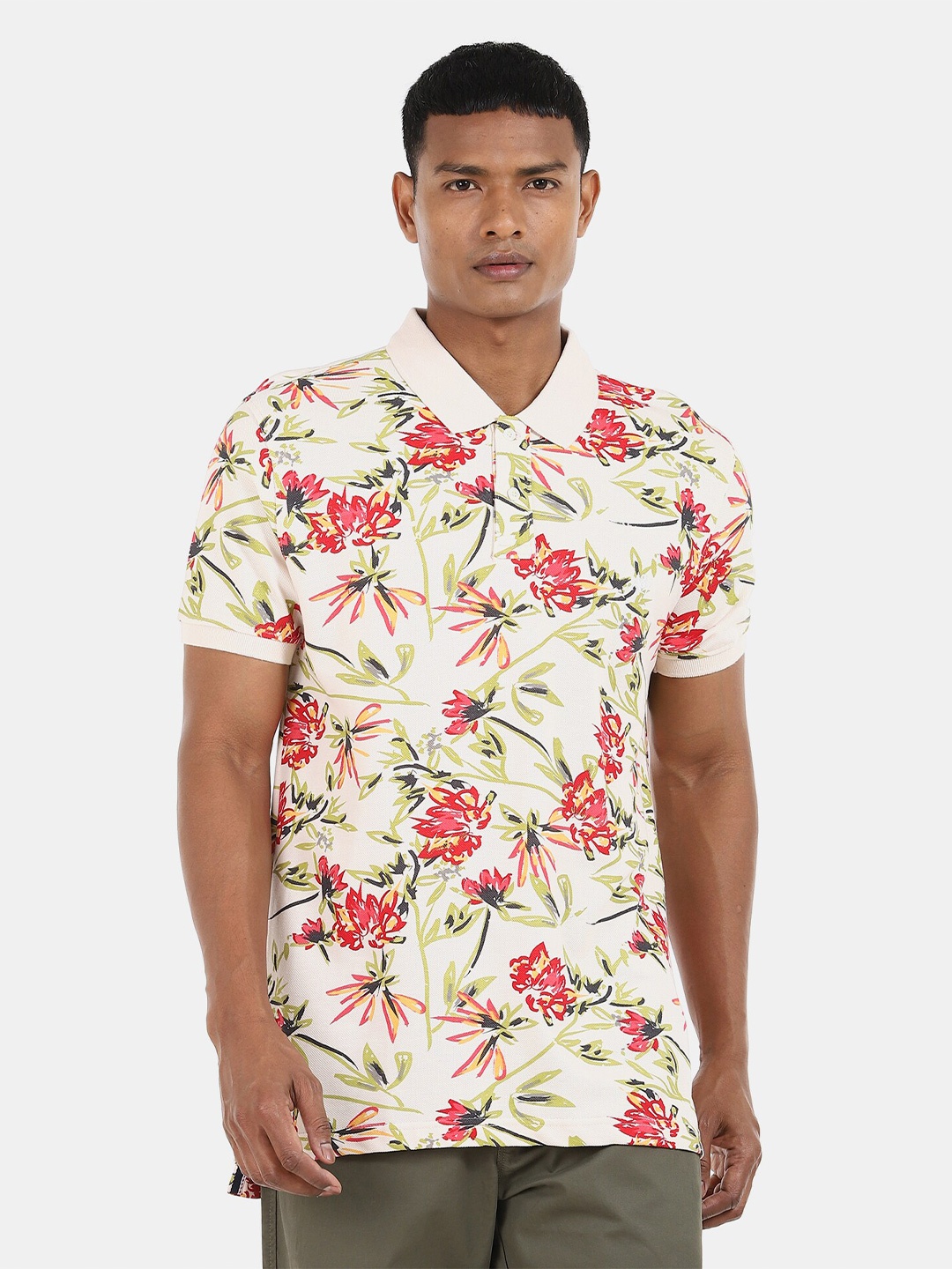

Aeropostale Men White Floral Printed Polo Collar Tropical T-shirt