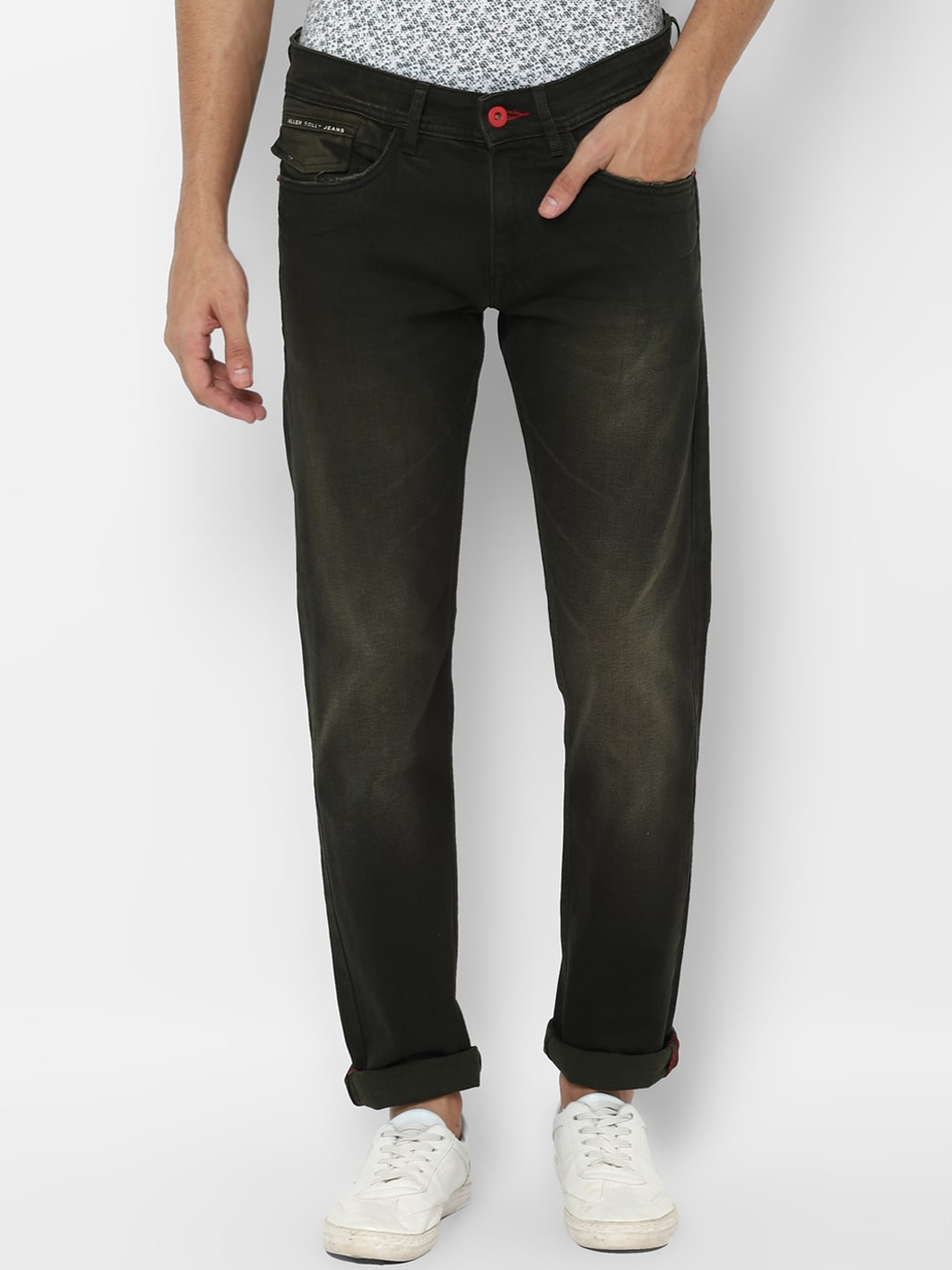 

Allen Solly Men Black Slim Fit Light Fade Jeans