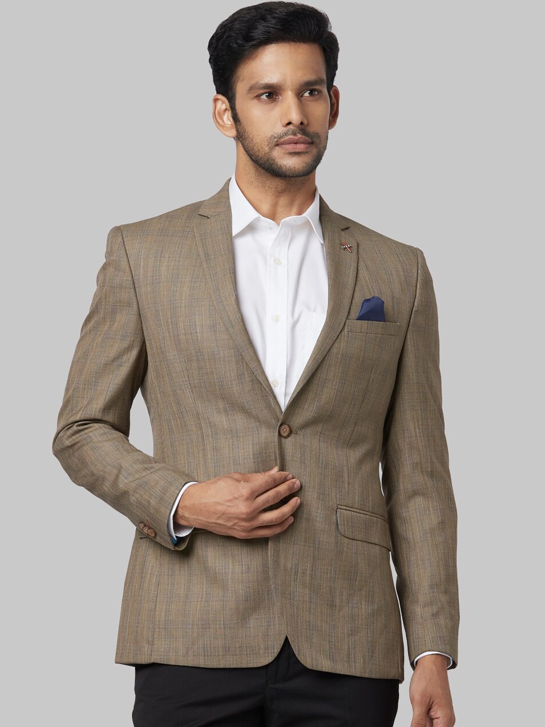 

Park Avenue Men Beige Self-Design Super Slim-Fit Single-Breasted Formal Blazer