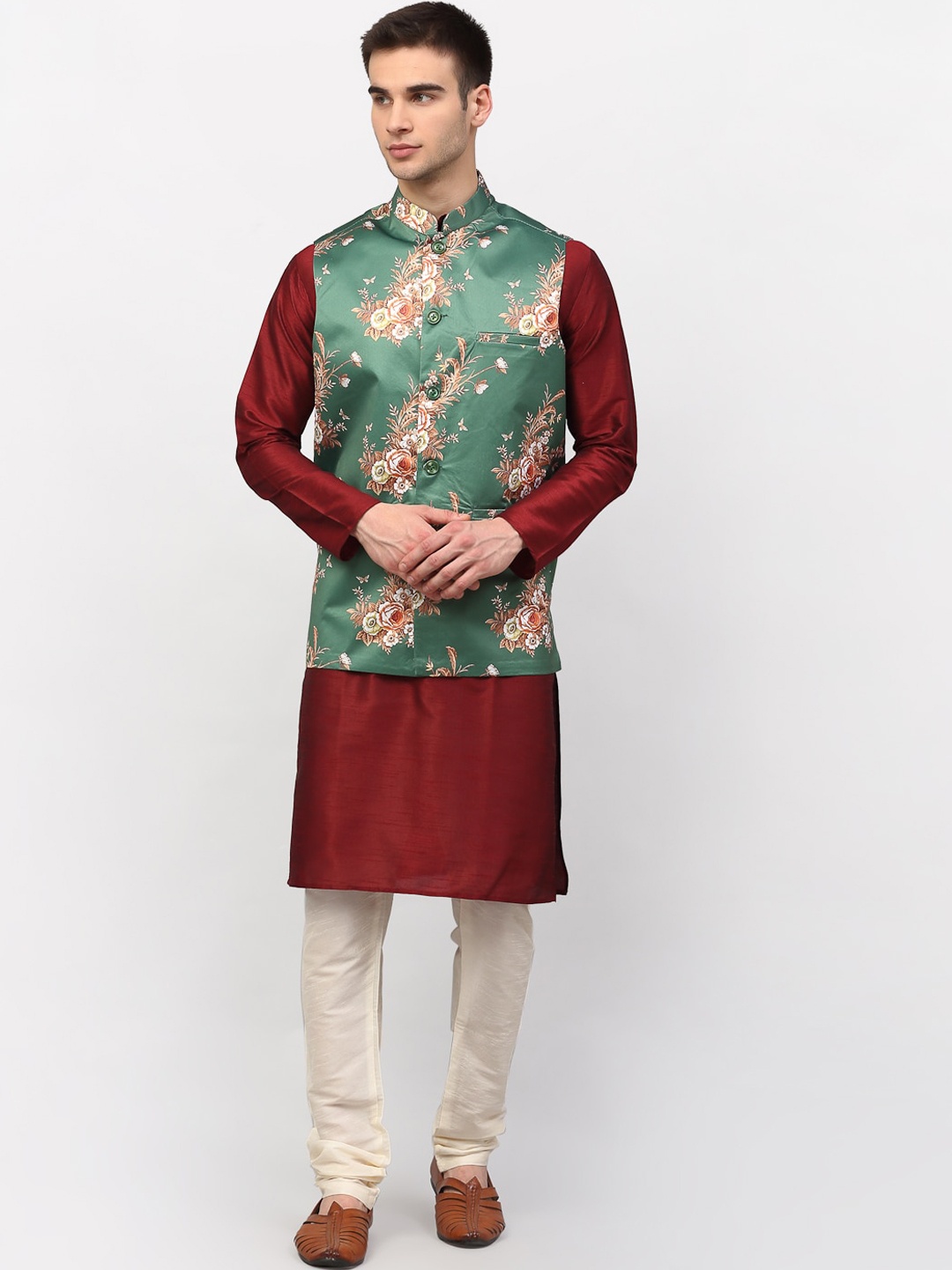 

Jompers Men Maroon Layered Dupion Silk Kurta with Pyjamas & Nehru Jacket