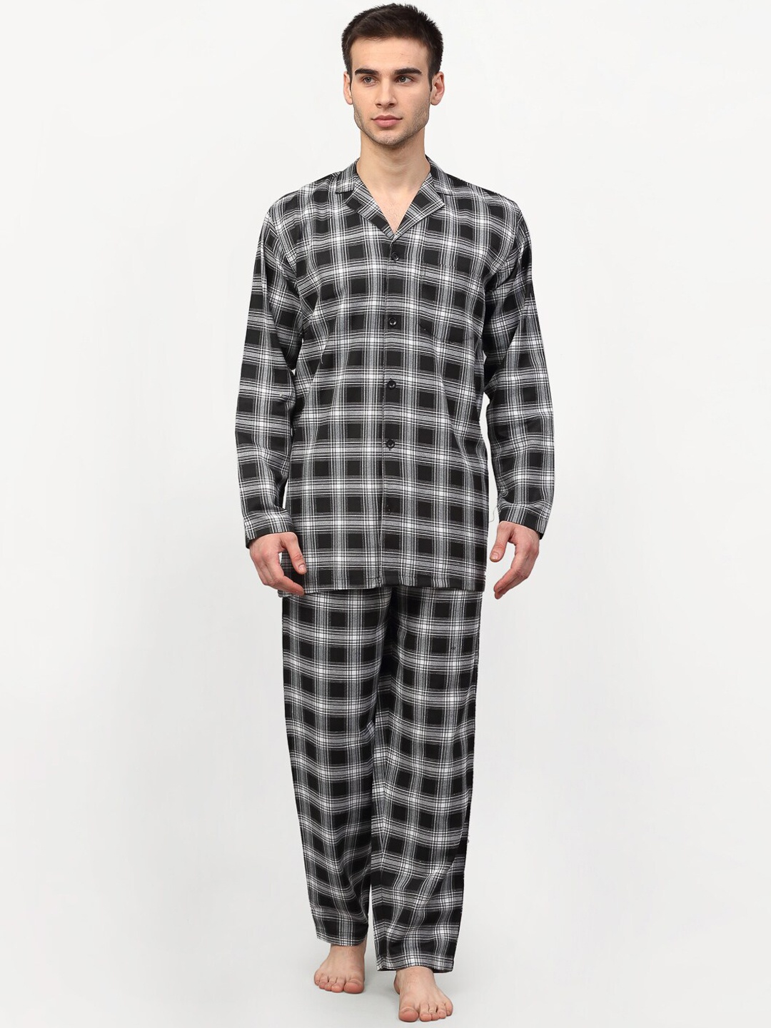 

JAINISH Men Black & White Checked Night suit