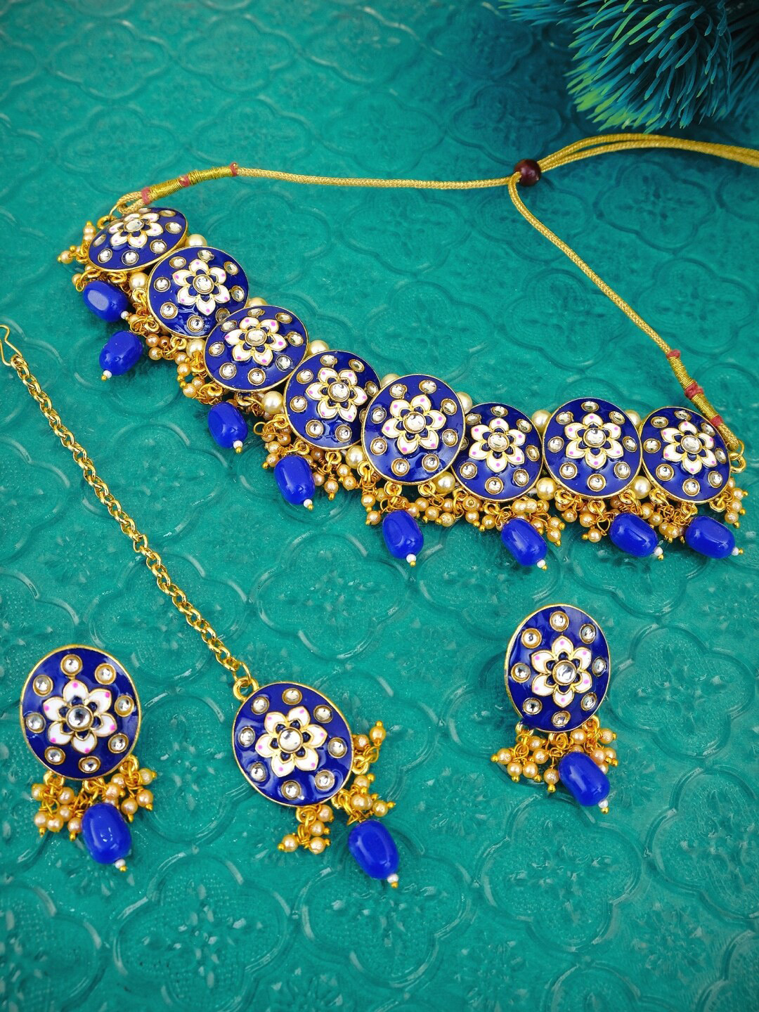 

Crunchy Fashion Gold-Plated Blue & White Kundan-Studded Pearl Jewellery Set