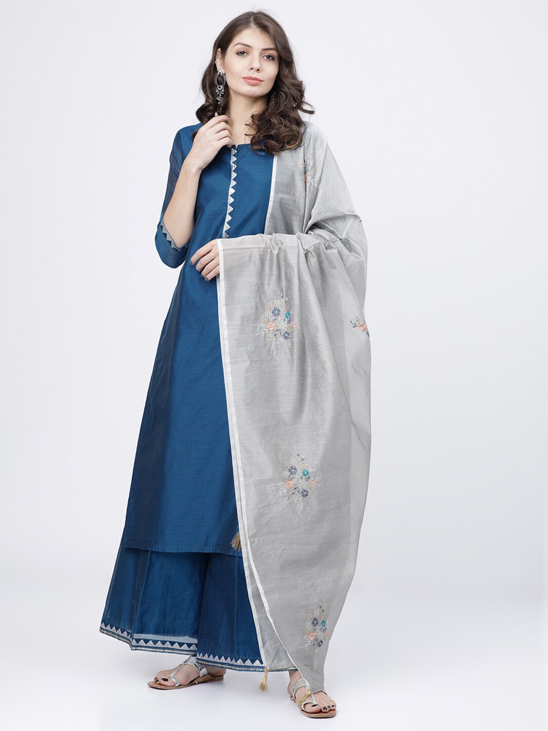 

Vishudh Grey & Blue Embroidered Dupatta with Thread Work