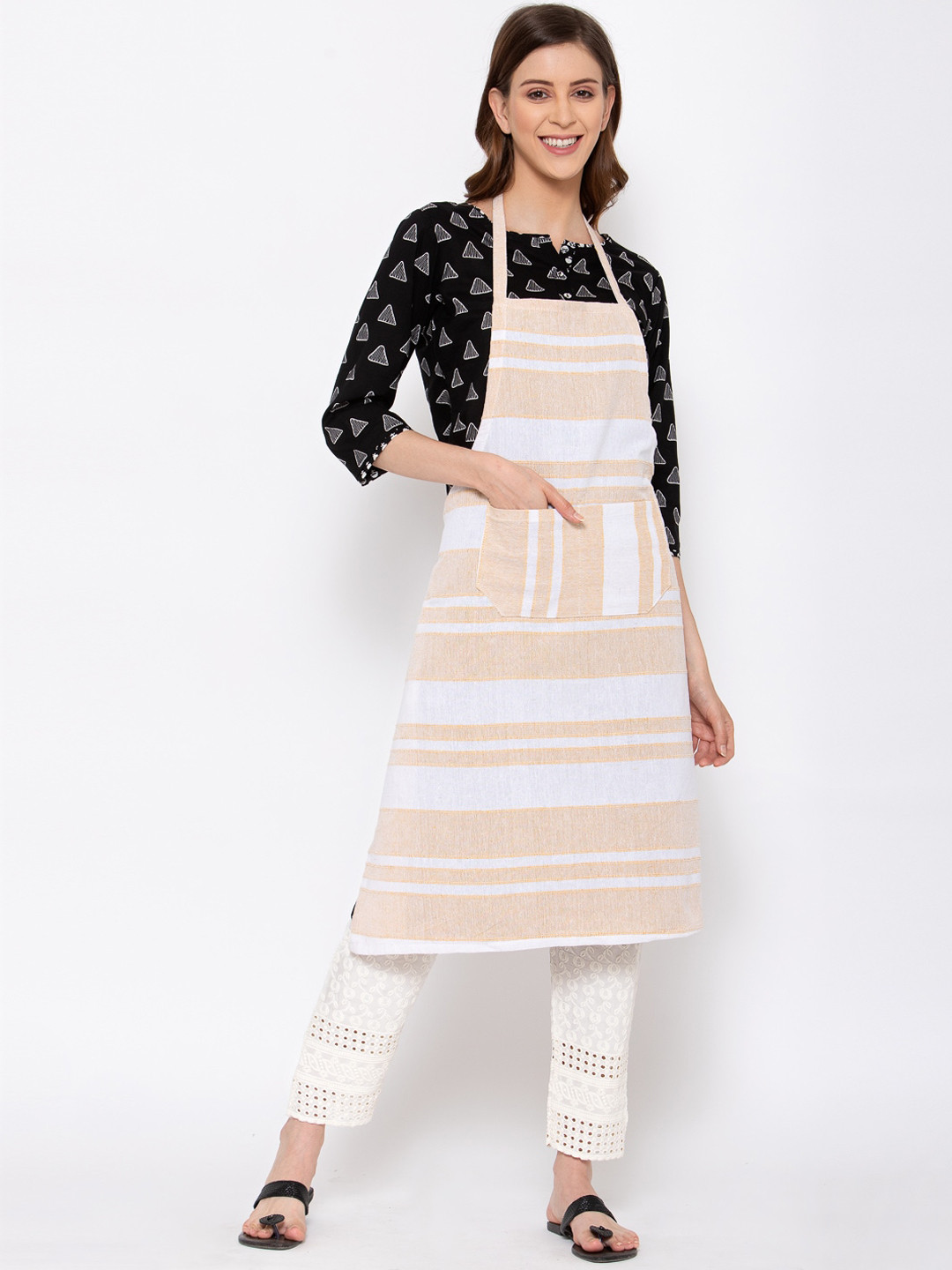 

KLOTTHE Beige & White Striped Woven Design Cotton Aprons