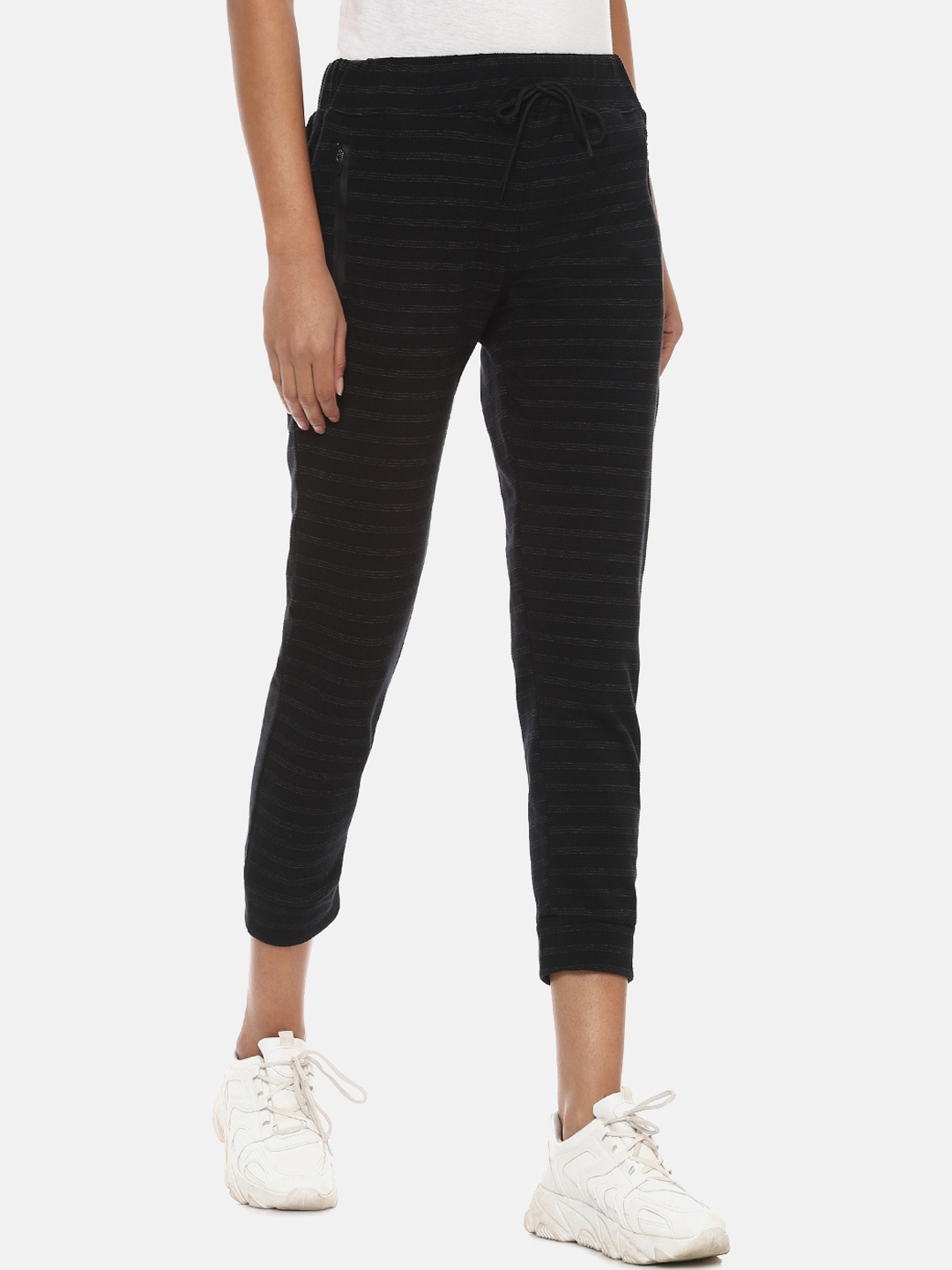 

Campus Sutra Women Black & Grey Striped Cotton Three-Fourth Length Joggers