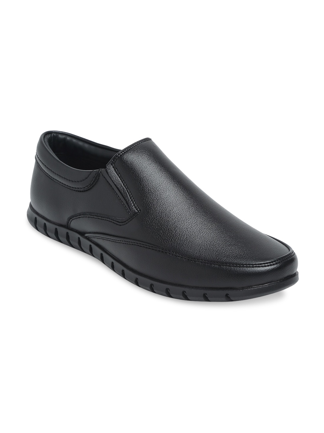 

Apsis Men Black Slip-On Sneakers