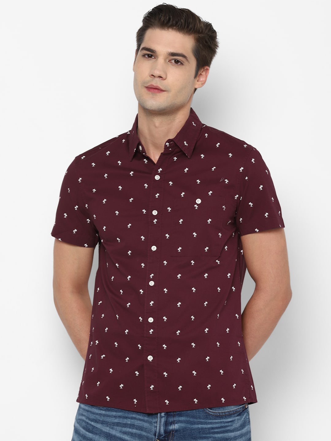 

AMERICAN EAGLE OUTFITTERS Men Burgundy Printed Casual Shirt