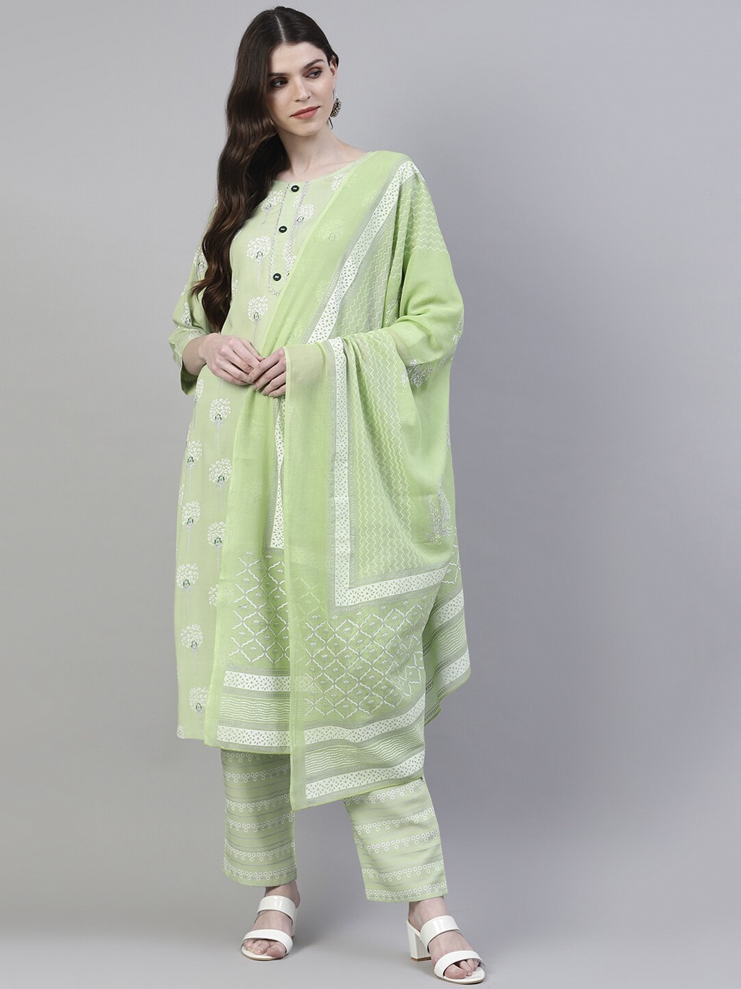 

Stylum Women Green Floral Embroidered Pleated Kurti with Trousers & With Dupatta