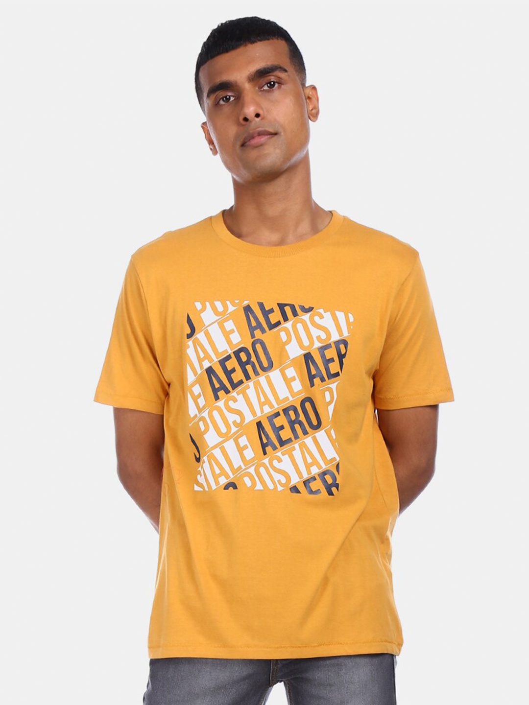 

Aeropostale Men Yellow Typography Printed Cotton Pure Cotton T-shirt
