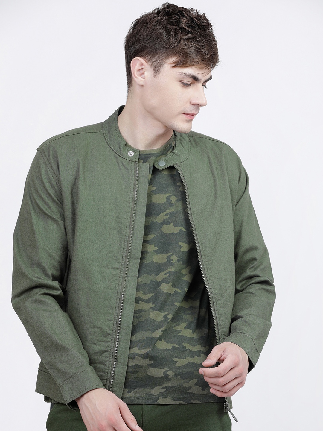 

HIGHLANDER Men Olive Green Solid Tailored Jacket