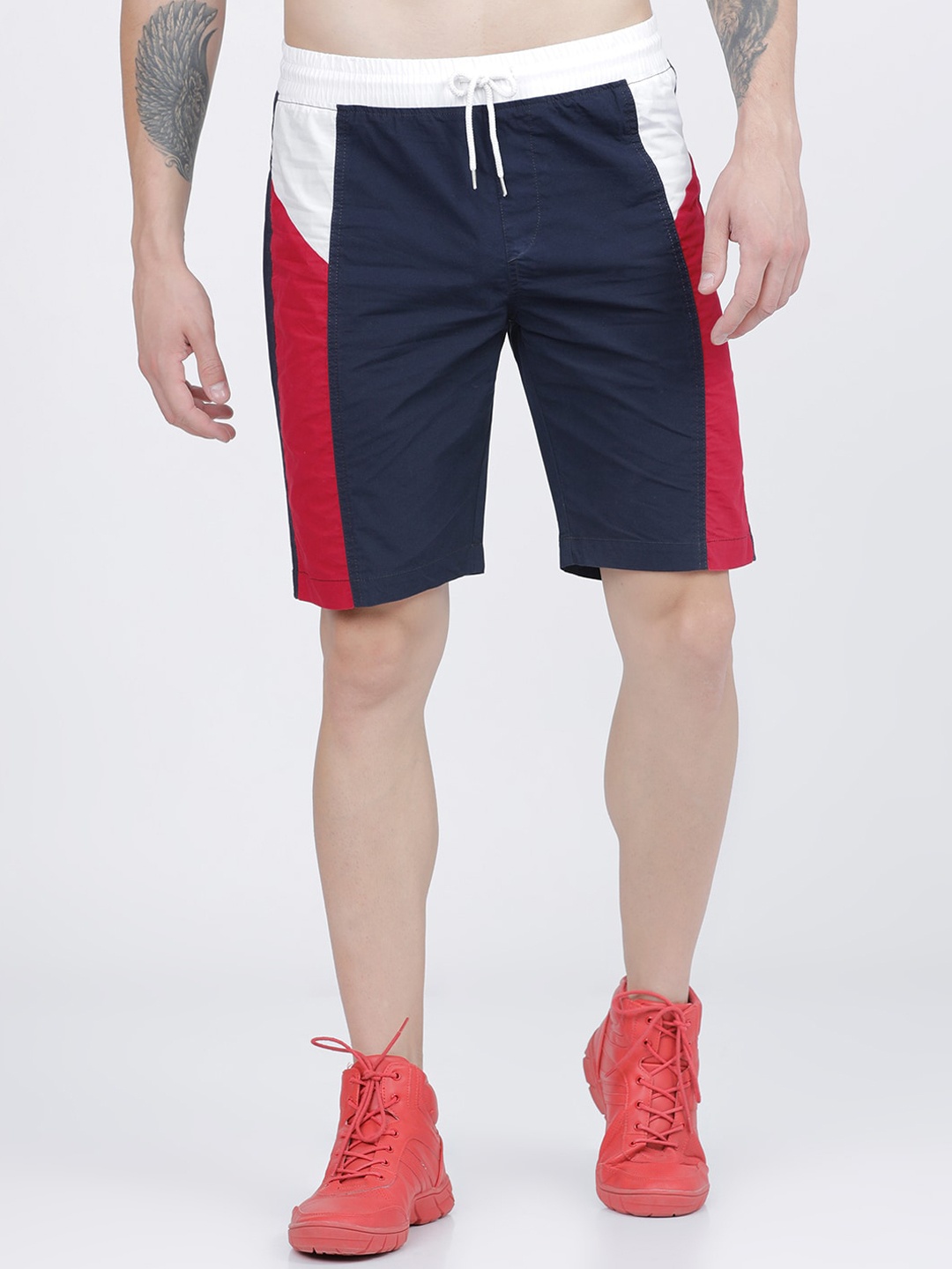 

HIGHLANDER Men Navy Blue Solid Slim Fit Regular Shorts