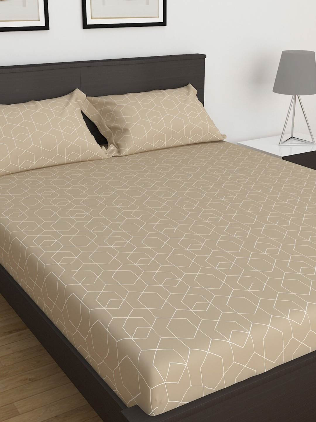 

Home Centre Marshmellow Printed 3-Piece King Size Fitted Bedsheet, Beige