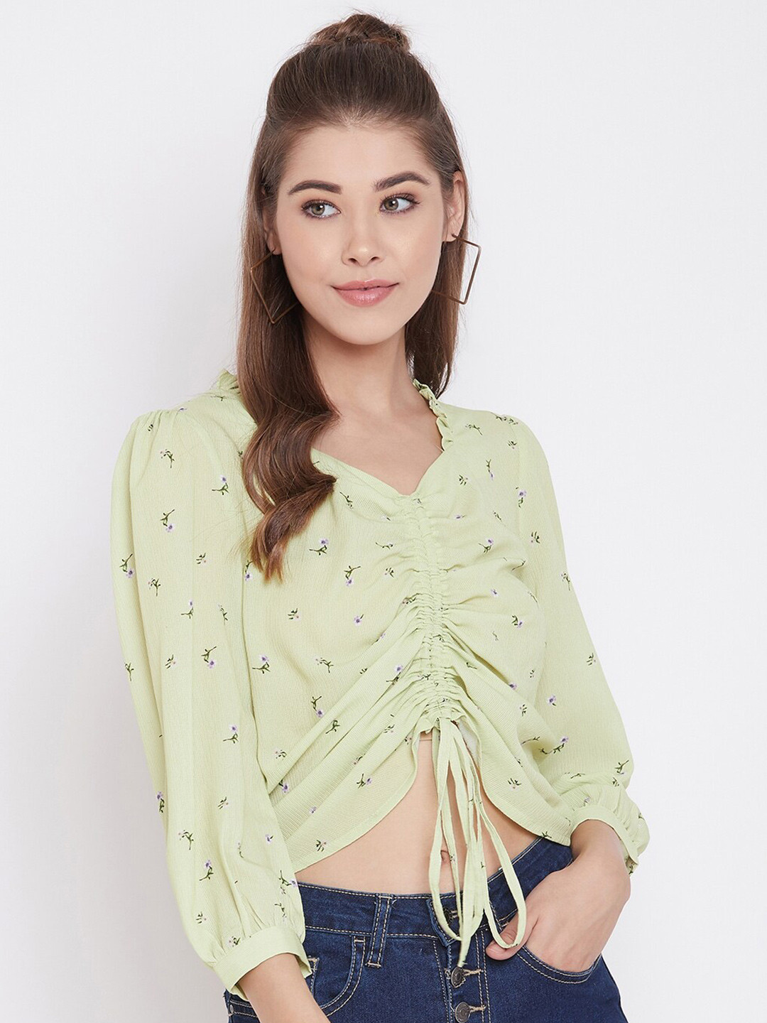 

Madame Green & Off White Floral Regular Crop Top