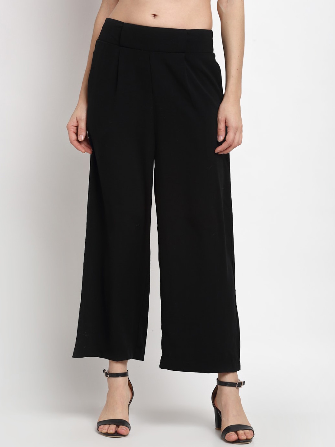 

Gipsy Women Black Pleated Parallel Linen Trousers