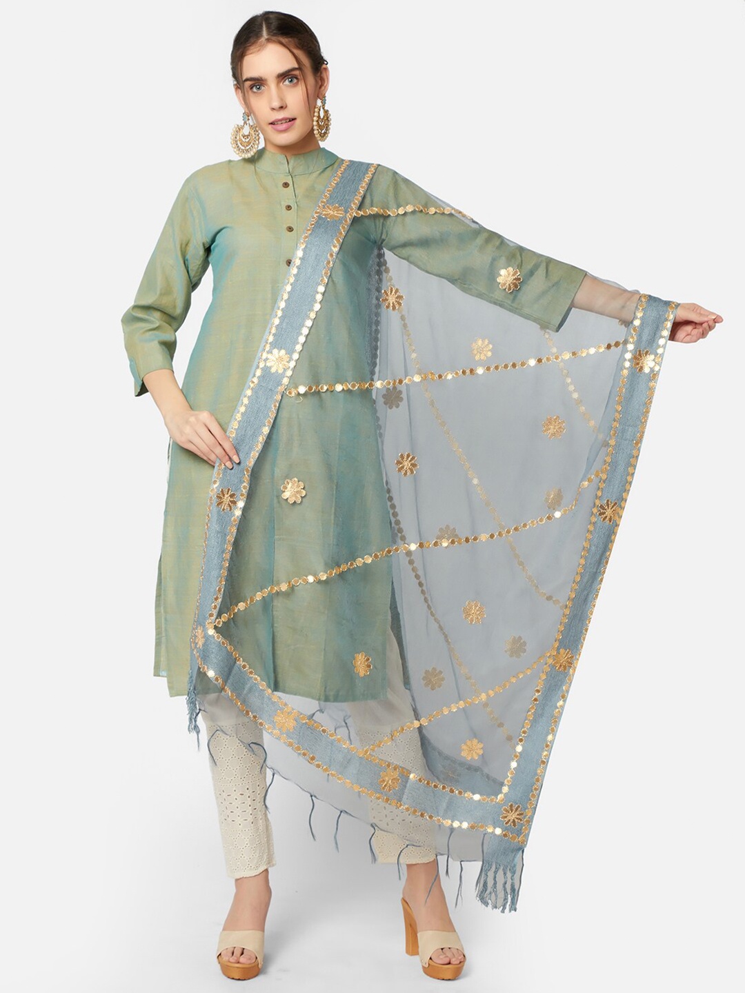 

Dupatta Bazaar Grey & Gold-Toned Organza Dupatta with Gotta Patti