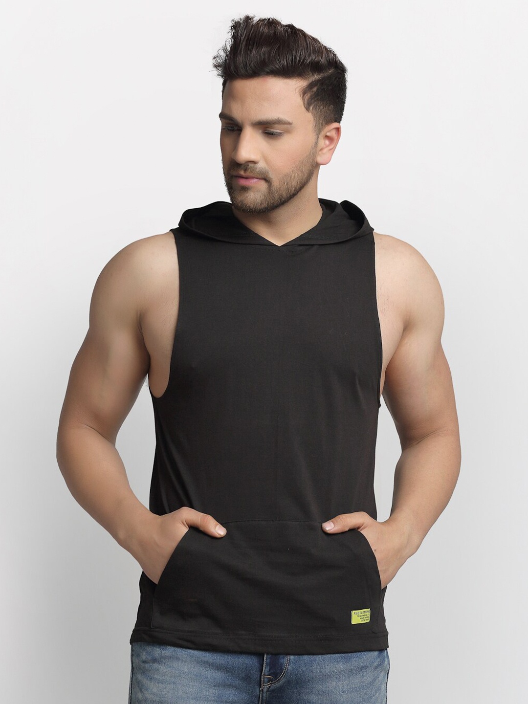 

Rigo Men Black Slim Fit Hooded Cotton T-shirt