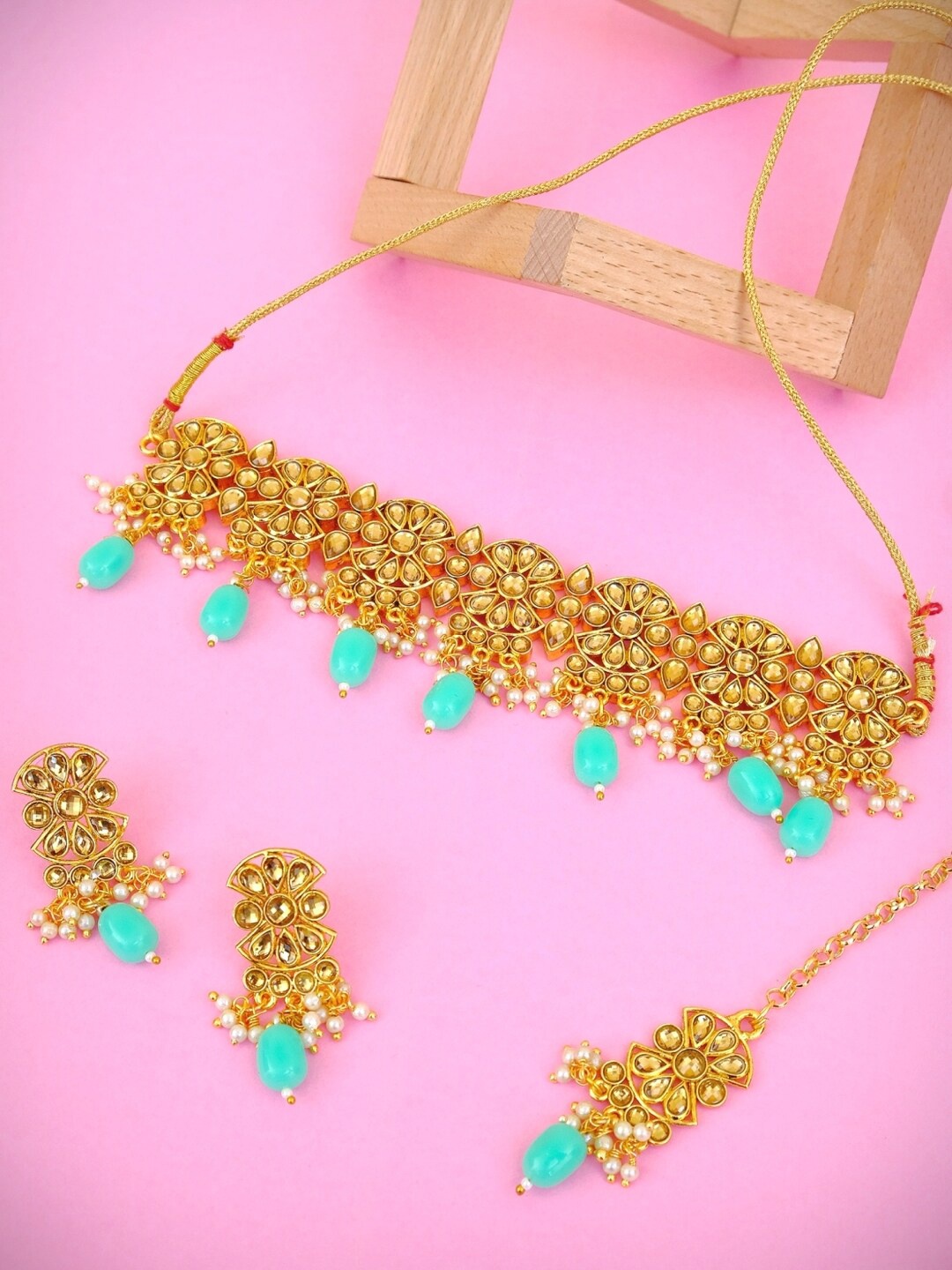 

Crunchy Fashion Gold-Plated Sea-Green Beaded & Kundan-Studded Floral Jewellery Set