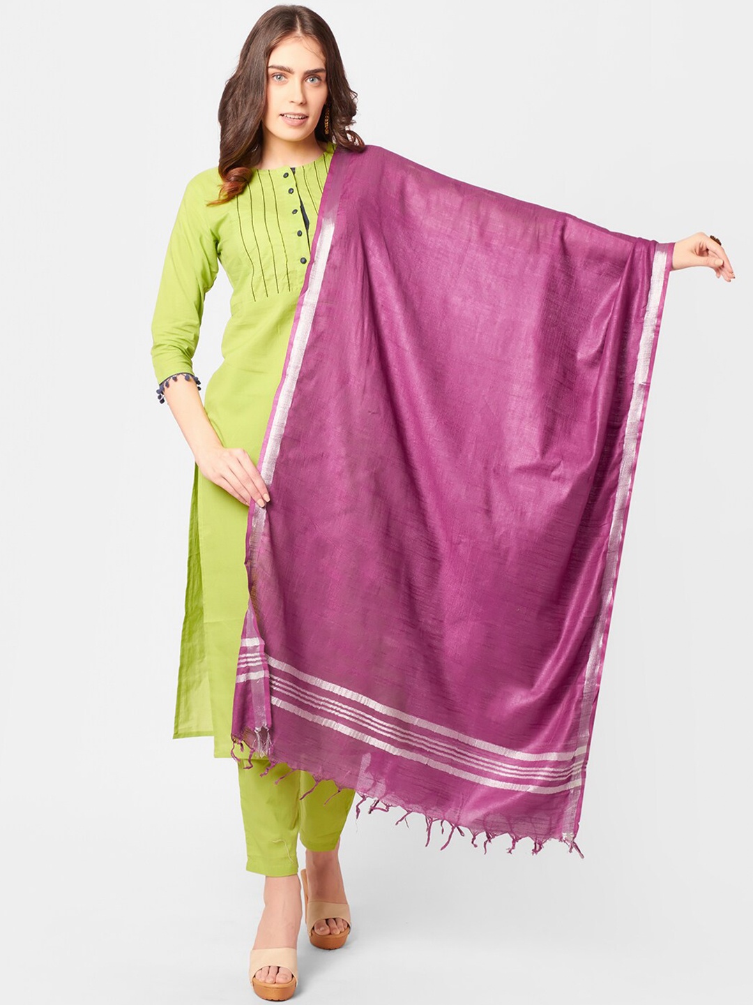 

Dupatta Bazaar Purple & Silver-Toned Linen Dupatta with Zari