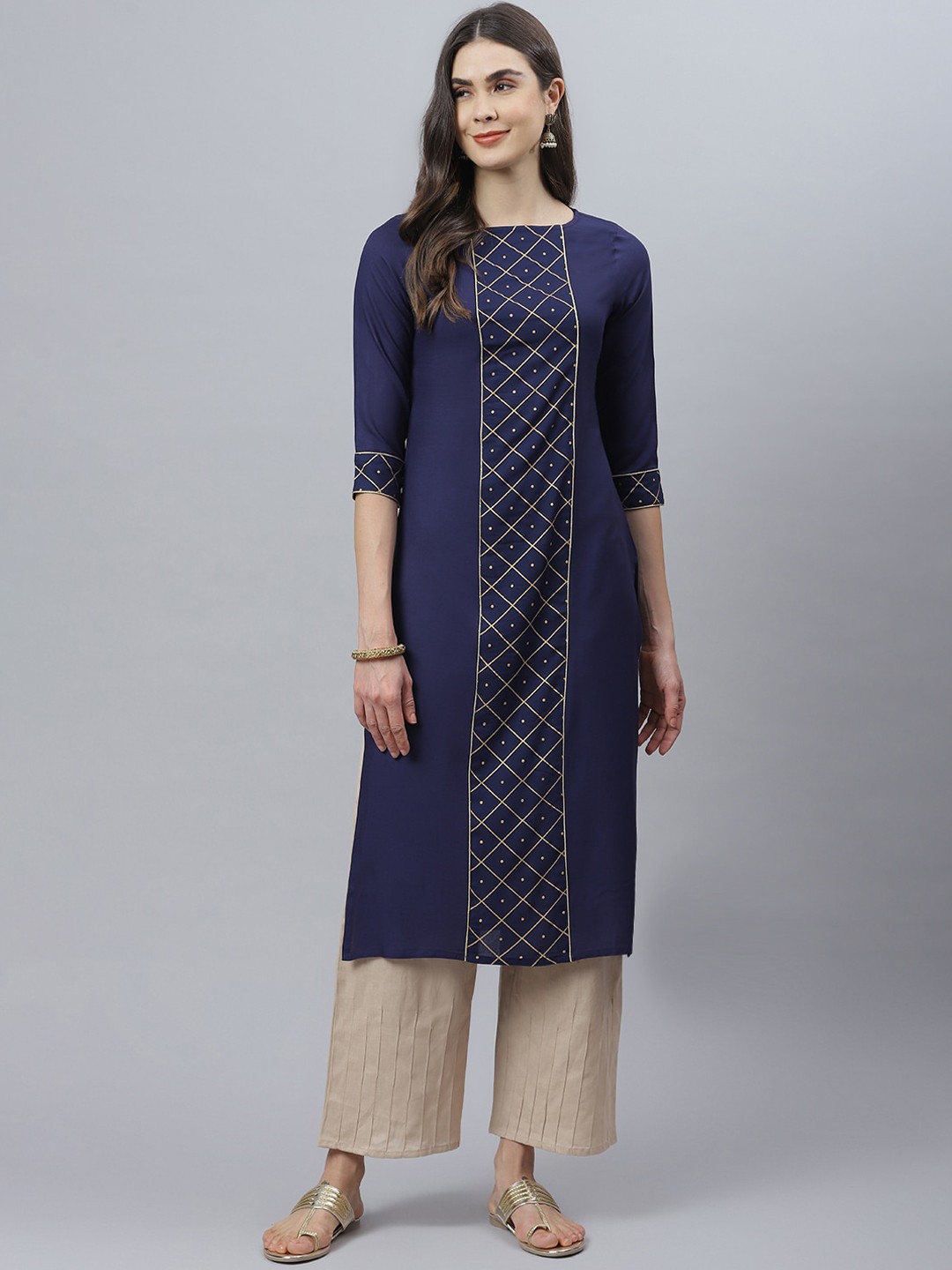 

Stylum Women Navy Blue Geometric Colourblocked Thread Work Kurta