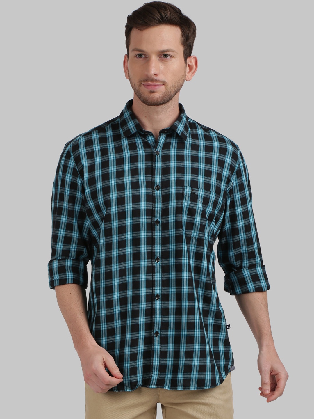 

Parx Men Black Slim Fit Tartan Checks Checked Cotton Casual Shirt