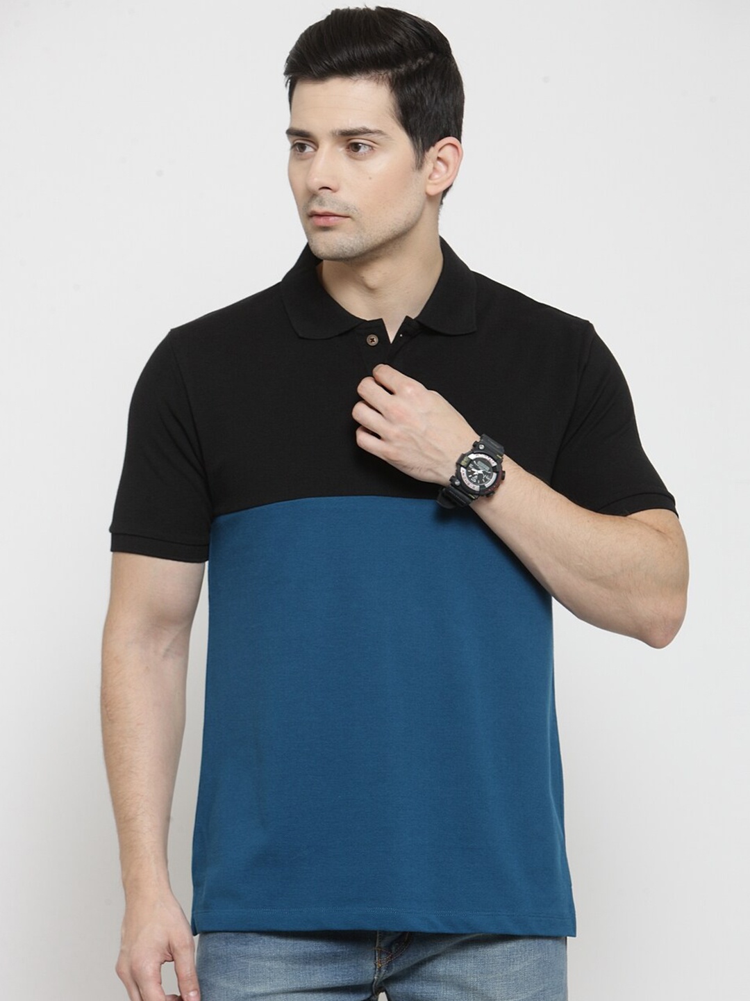 

Kalt Men Teal Colourblocked Polo Collar T-shirt
