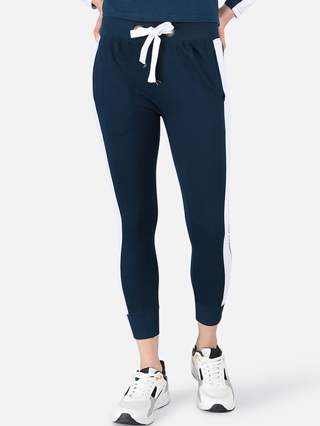 

The Dry State Women Teal-Blue Colourblocked Joggers