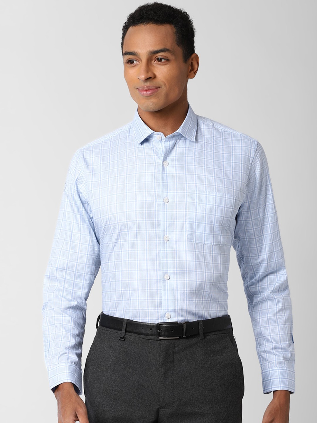 

Peter England Elite Men Blue Checked Pure Cotton Formal Shirt