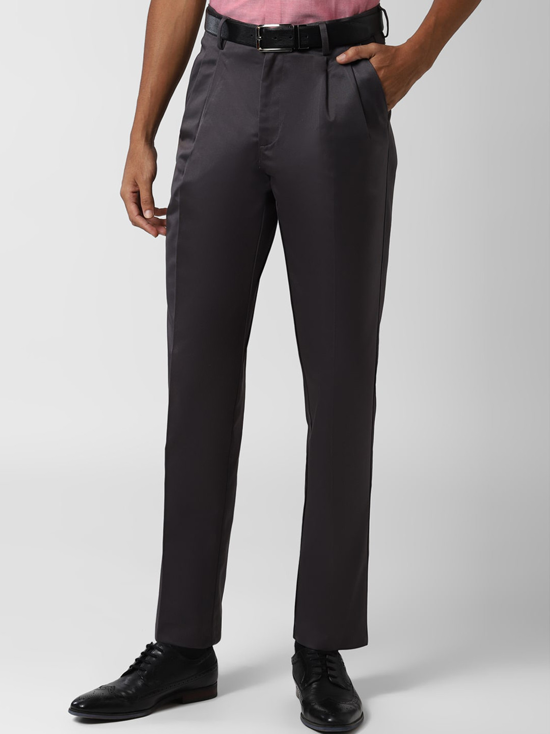 

Peter England Men Grey Solid Pleated Formal Trousers