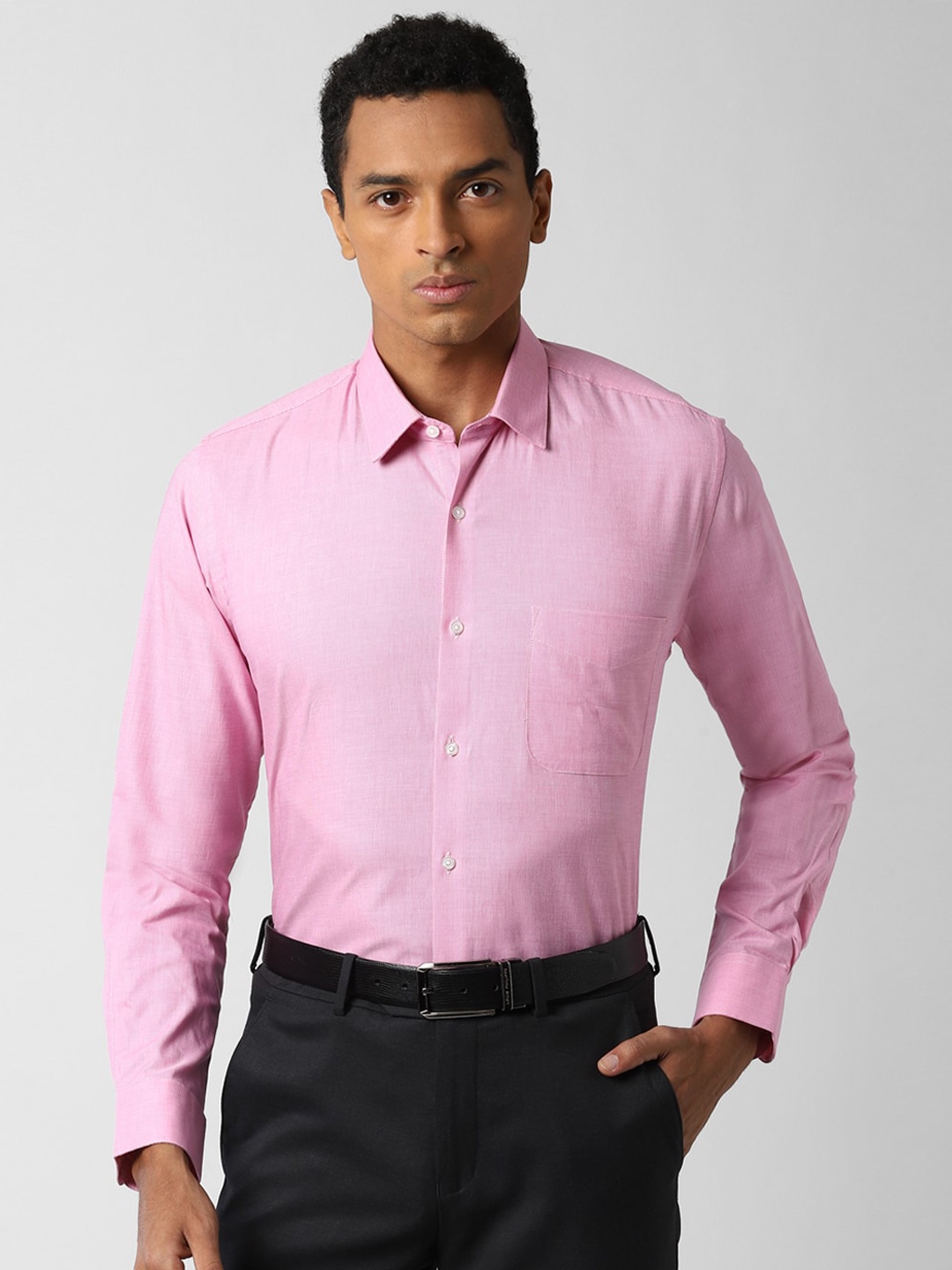 

Peter England Men Pink Slim Fit Casual Shirt