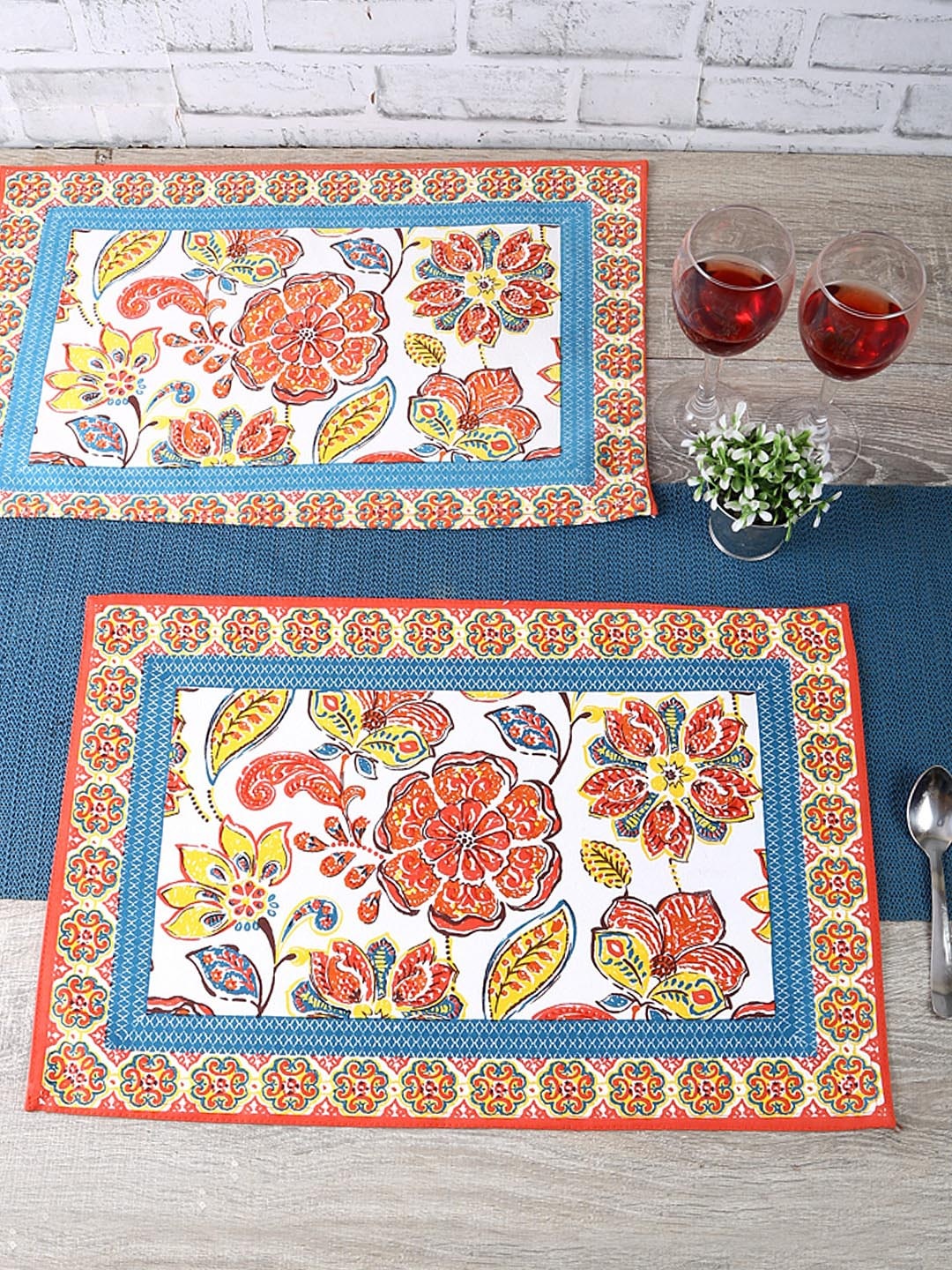 

HOME AFFAIRS Set Of 6 Blue & Red Ethnic Motifs Cotton Table Placemats