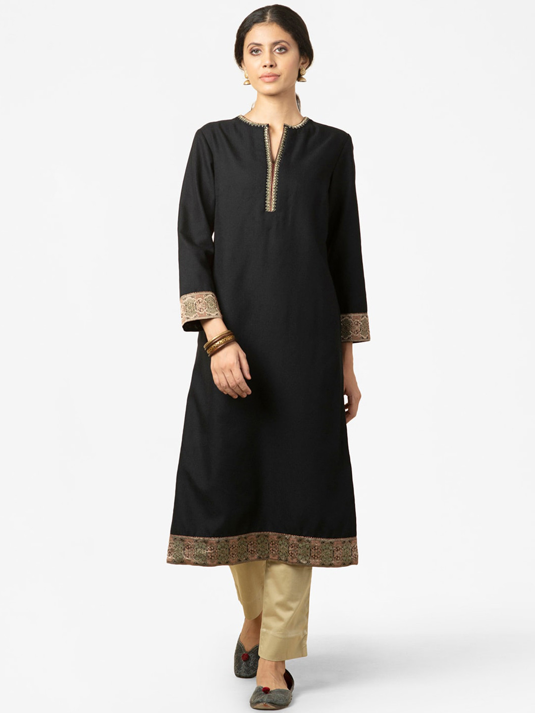 

Fabindia Women Black Yoke Design Kurta