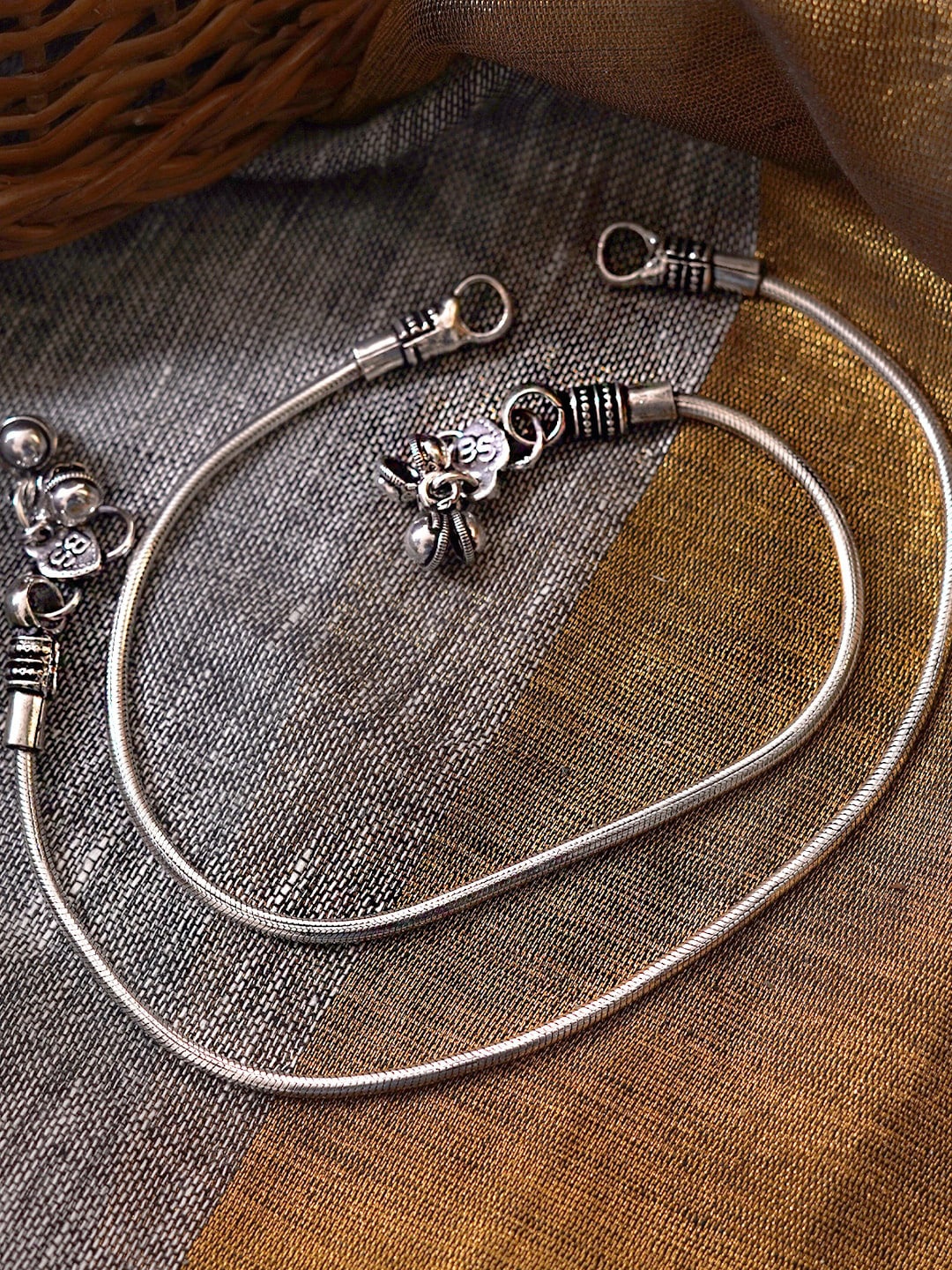 

TEEJH Women Set Of 2 Oxidised Silver-Toned Anklets