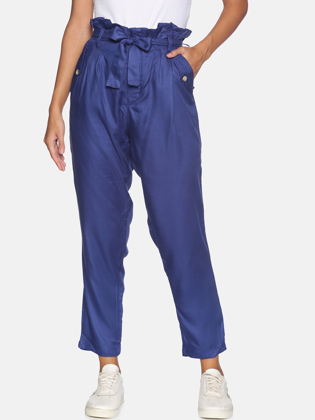 

Campus Sutra Women Navy Blue Solid Peg Trousers