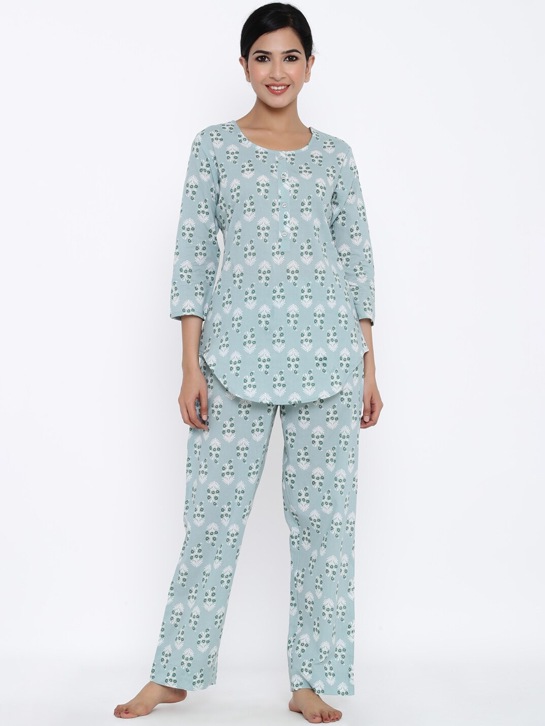

kipek Women Blue & White Printed Cotton Night Suit