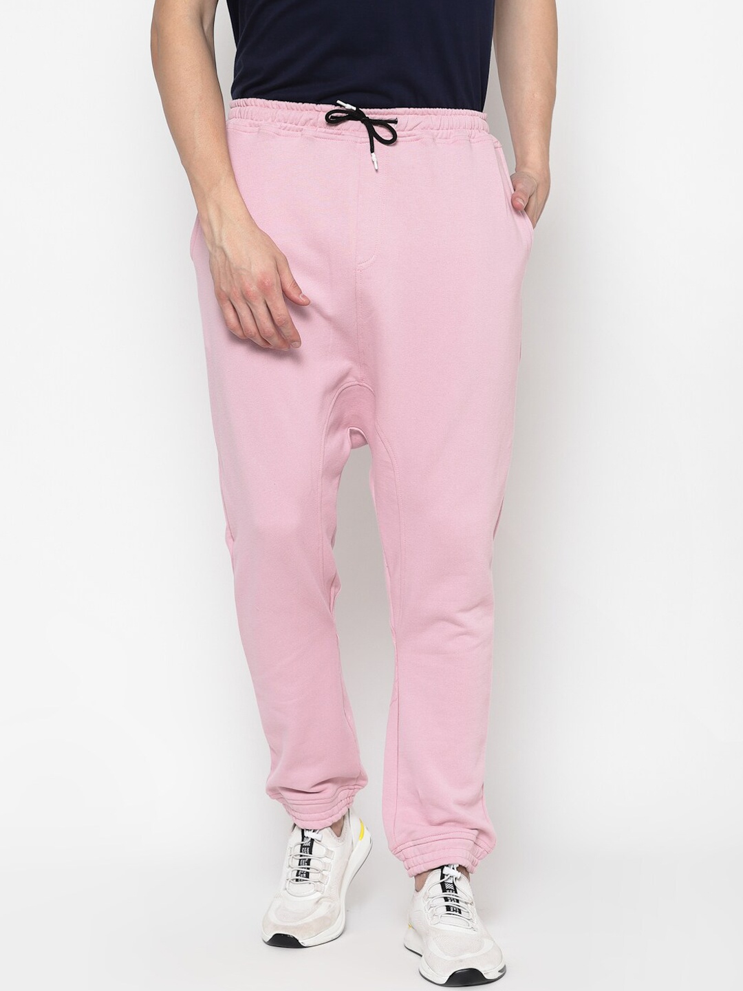 

PAUSE SPORT Men Pink Solid Slim-Fit Cotton Antimicrobial Joggers
