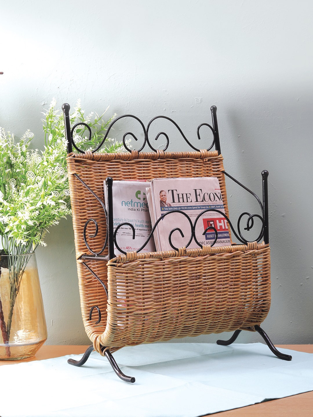 

VarEesha Beige & Black Handpainted Bamboo Magazine Organiser With Iron Frame