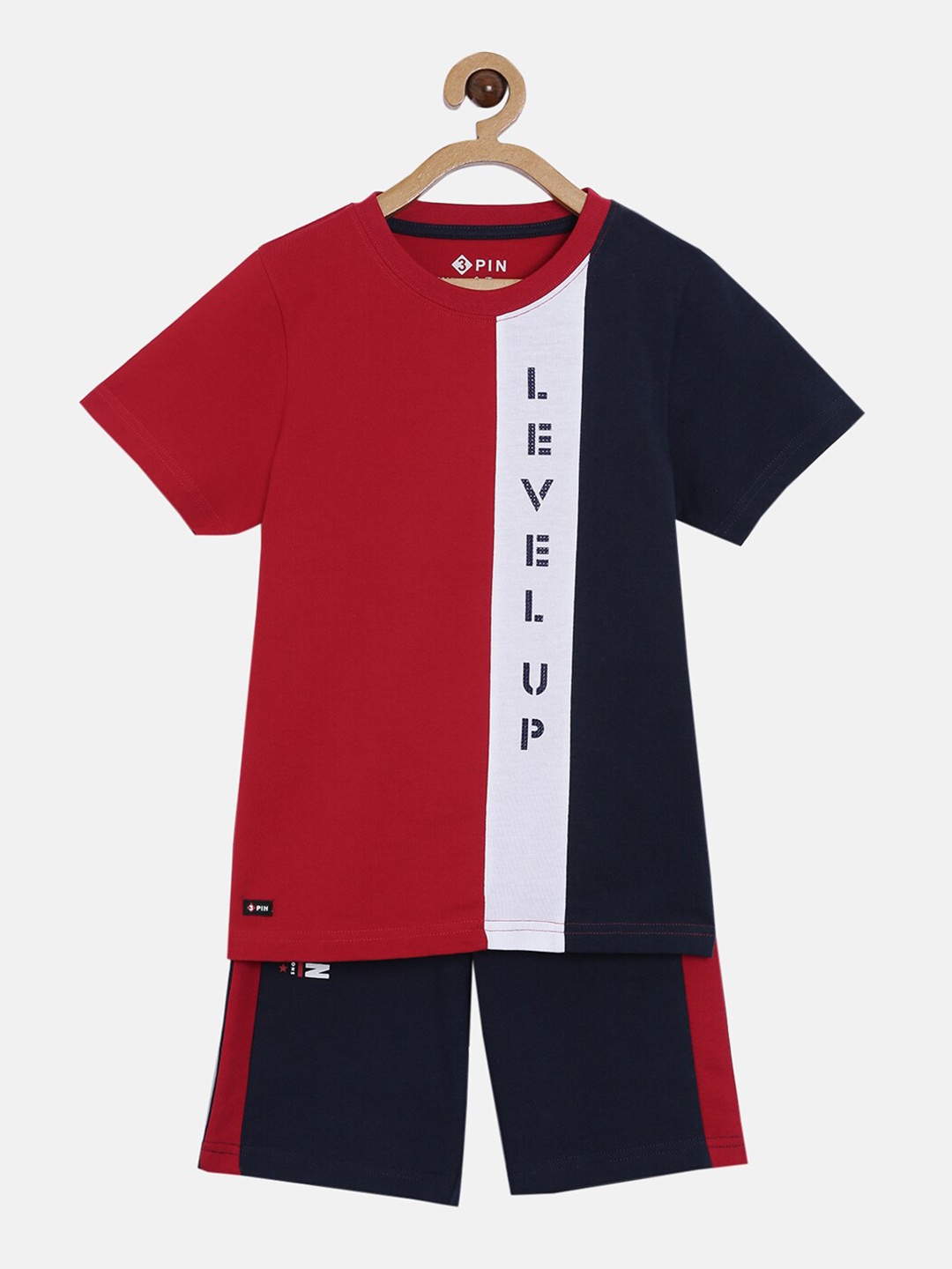 

3PIN Boys Maroon & White Cotton Colourblocked T-shirt & Shorts Clothing Set