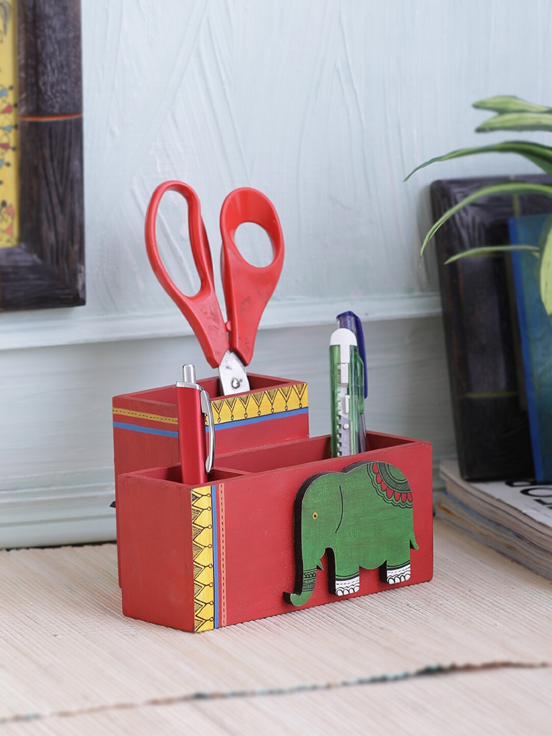 

VarEesha Red & Green Hand Painted Wood Double Sided Desk Organiser